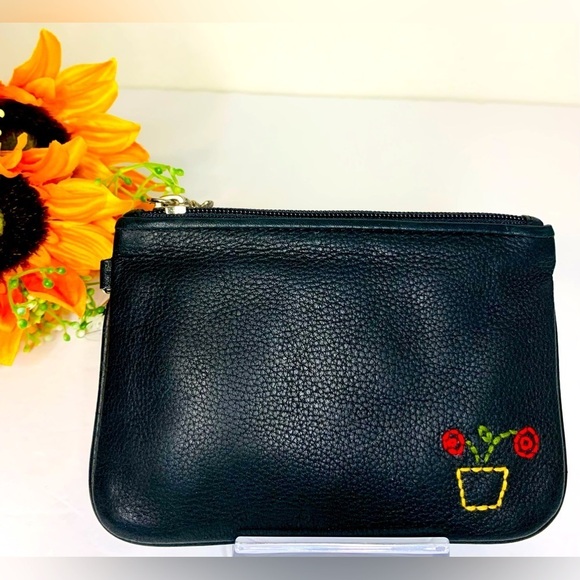 Fossil Handbags - Fossil Black Leather NWOT Wristlet/Wallet !